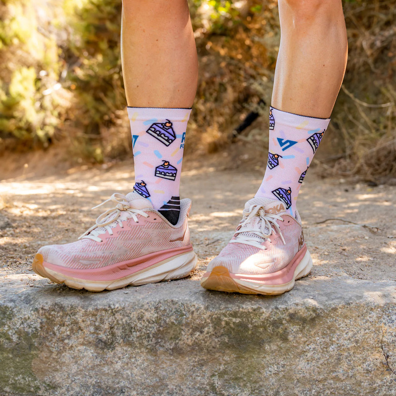> 벌세스 > 양말 > Active Crew Printed > VERSUS Active Crew Run For Cake Socks 
