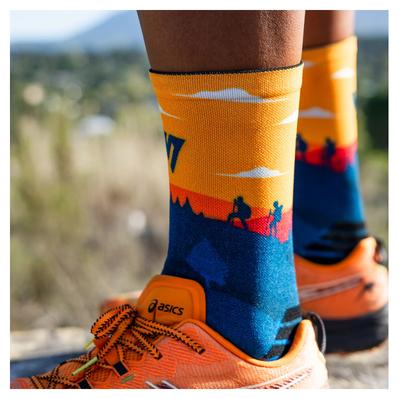 > 벌세스 > 양말 > Active Crew Printed > VERSUS Active Crew Sunset Hiker Socks 
