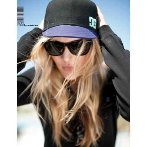 > 잡화/액세서리 > 모자/두건 > DC스트릿패션 > 여성용 BLACKSTONE SHORT BRIM NEW ERA (61300030) 