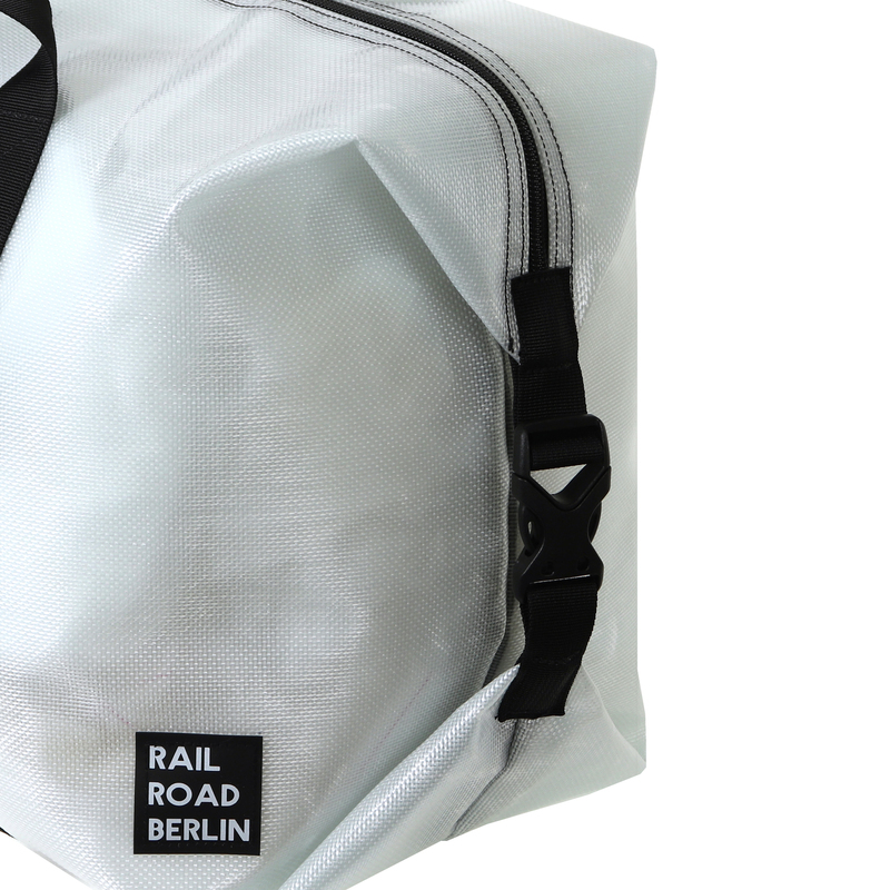 > 레일로드베를린 > BAG > Travel Big Bag > Tarpaulin > 레일로드베를린 Tarpaulin Translucent Traveling Big Bag 