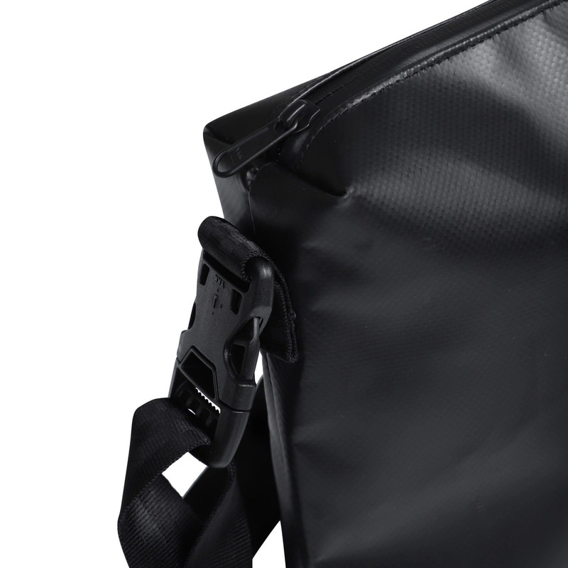 > 레일로드베를린 > BAG > Kreuz Mini Bag > Tarpaulin > 레일로드베를린 Tarpaulin Matte Black Kreuz Mini Bag 